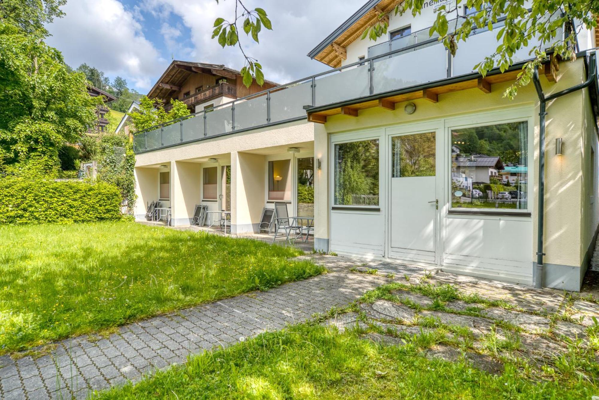 Annemarie * Zell am See